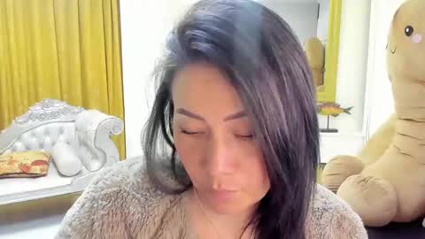 gabriela online show from January 3, 6:14 pm