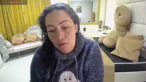 gabriela online show from February 13, 2:20 pm