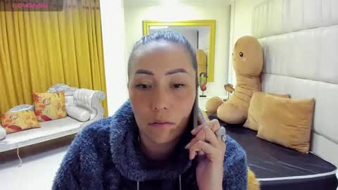 gabriela online show from March 6, 7:54 pm