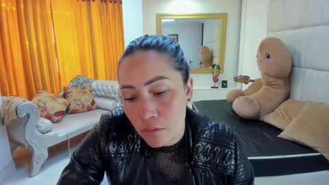 gabriela online show from September 23, 2:09 pm