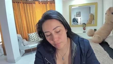 gabriela online show from November 20, 2:50 pm