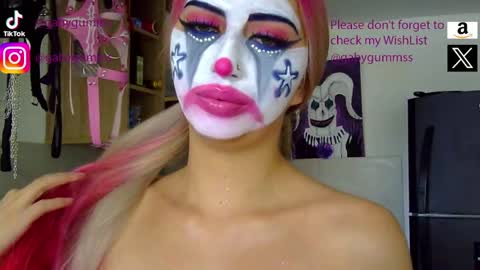 gabygumms online show from October 2, 1:51 pm