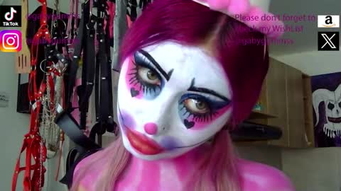 gabygumms online show from October 12, 1:54 pm