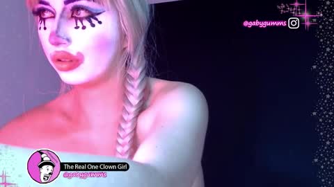 Snapshot of gabygumms chatting on February 16, 11:34 pm gabygumms online show from February 16, 11:34 pm