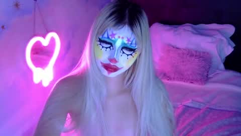 gabygumms online show from May 8, 11:43 pm