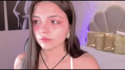 Gaby  online show from November 9, 1:31 pm