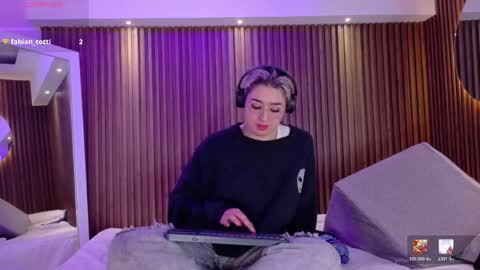 gabyrose9 online show from March 16, 9:30 pm