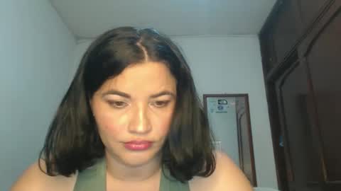 Snapshot of gabysot chatting on May 1, 5:17 pm gabysot online show from May 1, 5:17 pm