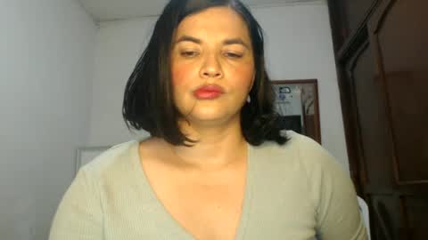 Snapshot of gabysot chatting on June 23, 5:33 pm gabysot online show from June 23, 5:33 pm