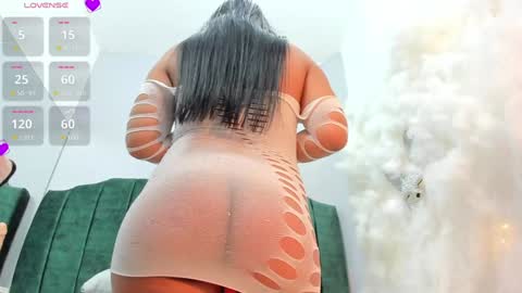 GABYTAYLOR online show from December 5, 2:00 pm