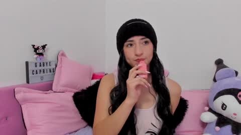 gabyye capprins online show from January 14, 11:48 pm