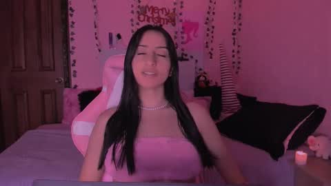 gabyye capprins online show from November 16, 12:27 am