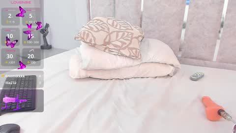 gabyyjones online show from January 11, 11:02 pm