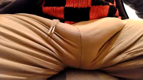 Snapshot of gae89tano chatting on March 2, 8:27 am gae89tano online show from March 2, 8:27 am