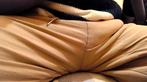 Snapshot of gae89tano chatting on March 7, 10:13 am gae89tano online show from March 7, 10:13 am