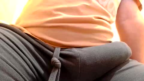 Snapshot of gae89tano chatting on October 9, 10:19 pm gae89tano online show from October 9, 10:19 pm