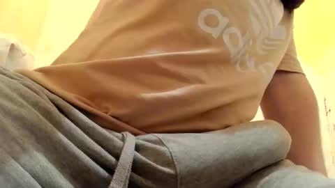 Snapshot of gae89tano chatting on October 30, 9:55 am gae89tano online show from October 30, 9:55 am