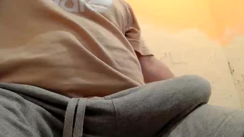 Snapshot of gae89tano chatting on November 5, 9:53 am gae89tano online show from November 5, 9:53 am