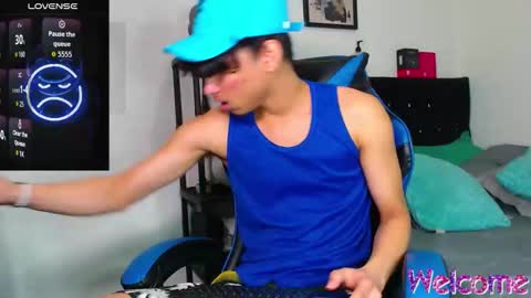 gael_jones online show from November 26, 12:55 am