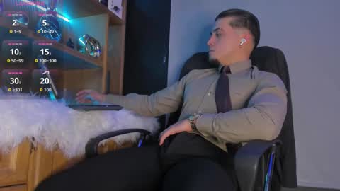 gael_williams3 online show from October 2, 12:06 am