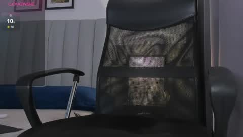 Snapshot of gael_williams4 chatting on July 30, 12:48 pm Gael Williams online show from July 30, 12:48 pm