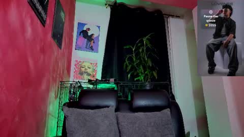 gaeloconneer online show from July 9, 4:05 am