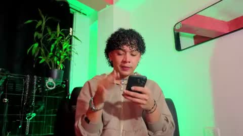 gaeloconneer online show from July 26, 3:58 am