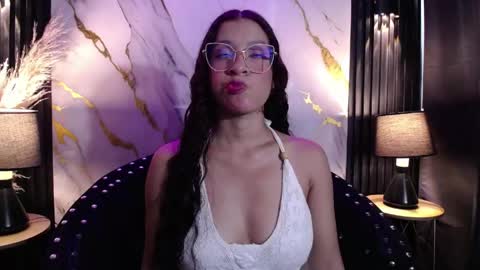 Briana  online show from June 8, 12:05 pm