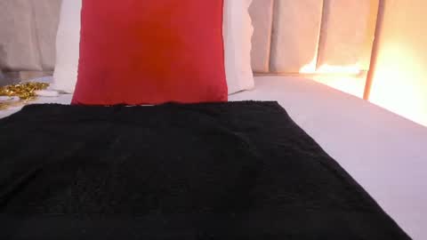 GahiaBelucci online show from June 11, 6:39 pm