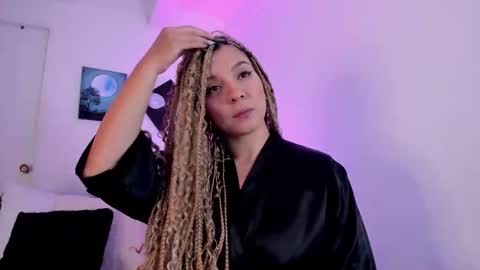 gaia_stonne online show from November 1, 11:23 am