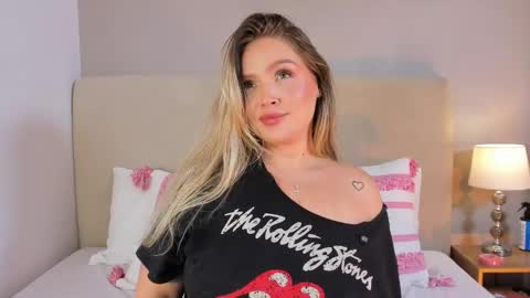 Gaia Baker  online show from June 6, 2:55 pm