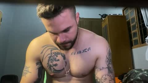 Snapshot of galego_df chatting on March 28, 2:55 am galego_df online show from March 28, 2:55 am