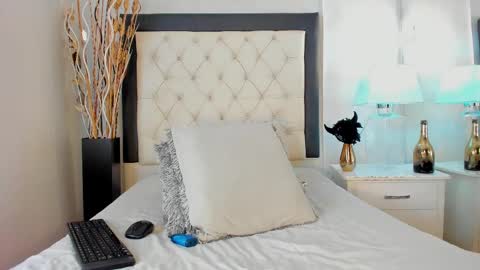  Gale  online show from October 23, 1:10 pm