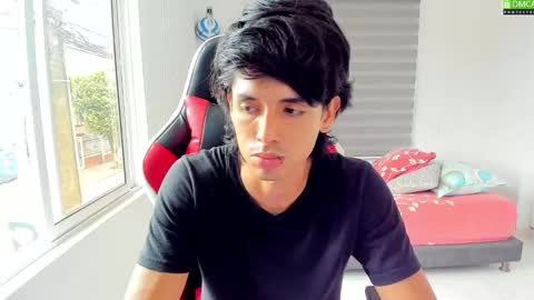 Snapshot of galileaanddante chatting on March 5, 5:18 pm GalileaundDante online show from March 5, 5:18 pm