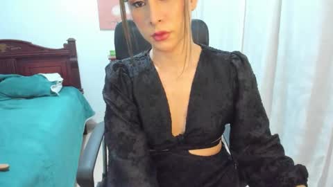 Snapshot of galileabigcock chatting on November 14, 10:25 am CORAL online show from November 14, 10:25 am