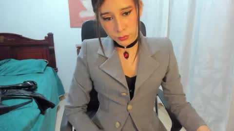 Snapshot of galileabigcock chatting on November 15, 9:50 am CORAL online show from November 15, 9:50 am