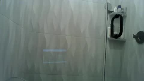 Snapshot of gambitstroker chatting on April 7, 7:14 pm BBC t online show from April 7, 7:14 pm