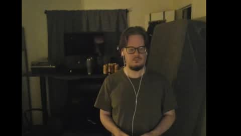 Snapshot of gameboycameraman chatting on April 19, 7:18 am gameboycameraman online show from April 19, 7:18 am