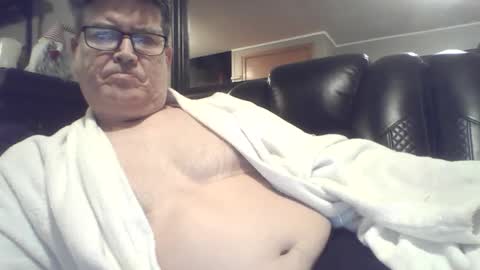 Snapshot of gameon1969 chatting on December 28, 6:17 am gameon1969 online show from December 28, 6:17 am