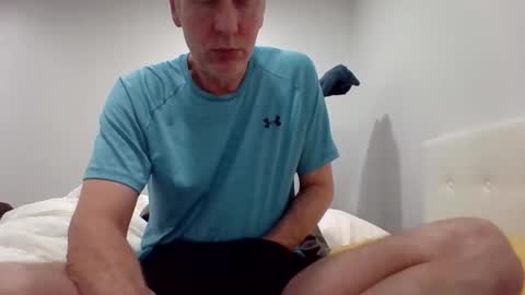 gamerboy200 online show from December 21, 11:45 pm