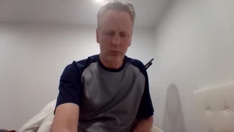 gamerboy200 online show from March 18, 12:47 am