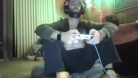 gamerfiend420 online show from January 11, 3:22 am