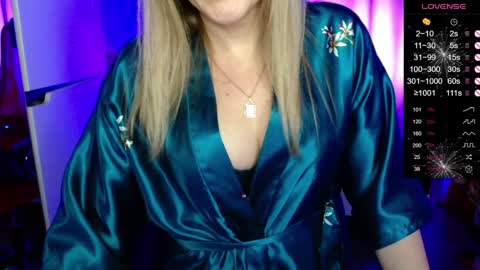 Snapshot of ganet469 chatting on January 12, 9:40 pm Janette online show from January 12, 9:40 pm