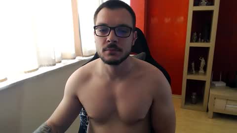 GangstaLover online show from June 7, 3:54 am