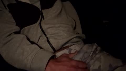 Snapshot of gantaz1111 chatting on January 7, 6:16 am gantaz1111 online show from January 7, 6:16 am