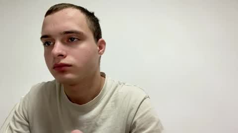 Max online show from January 12, 10:15 pm