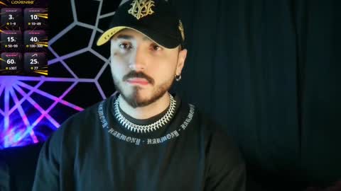 Chris  Dont forget to gift me thumb up Its very important to me and makes me happy AF  online show from January 10, 8:29 am