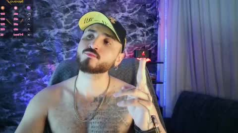 Chris  Dont forget to gift me thumb up Its very important to me and makes me happy AF  online show from February 12, 4:54 am