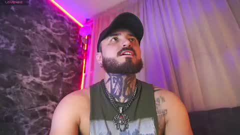Chris  Dont forget to gift me thumb up Its very important to me and makes me happy AF  online show from June 18, 6:13 am