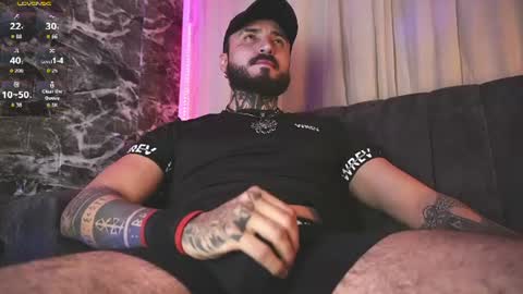 Chris  Dont forget to gift me thumb up Its very important to me and makes me happy AF  online show from August 1, 6:56 am